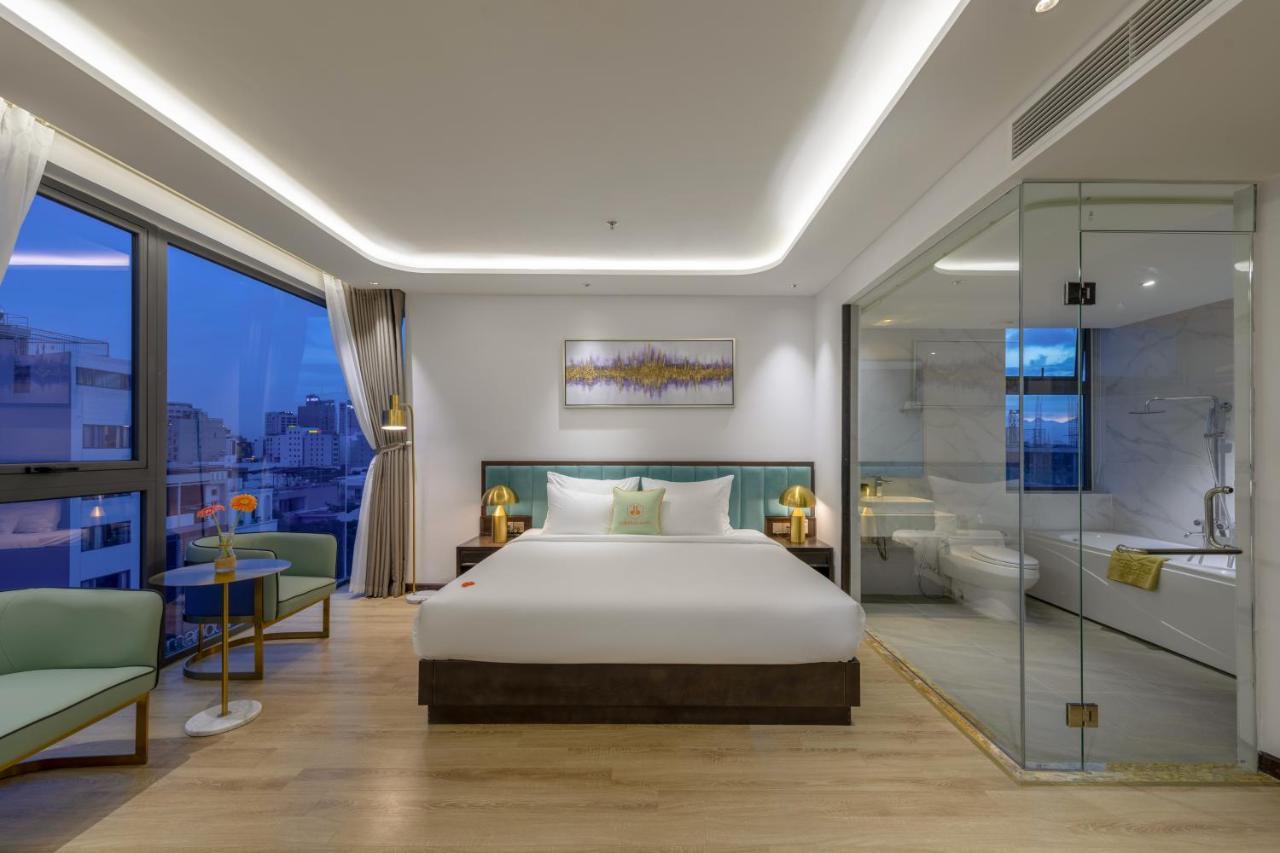 Cordial Grand Hotel Da Nang Beach - Infinity Rooftop Pool Dış mekan fotoğraf