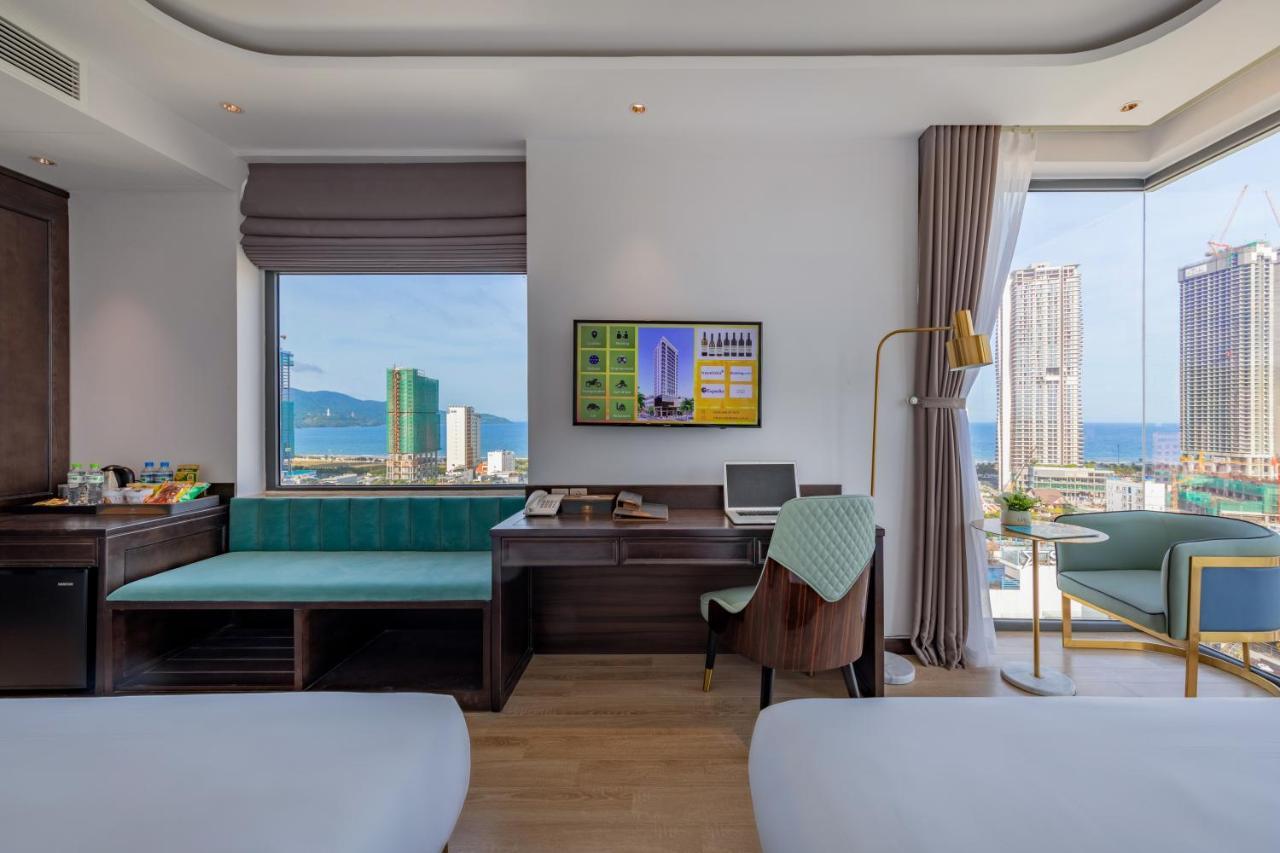 Cordial Grand Hotel Da Nang Beach - Infinity Rooftop Pool Dış mekan fotoğraf
