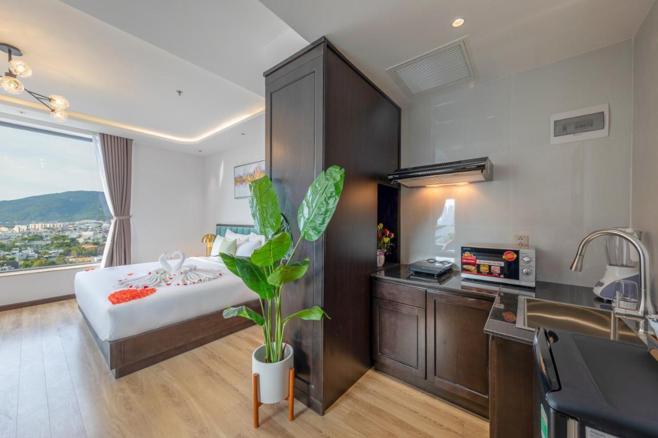 Cordial Grand Hotel Da Nang Beach - Infinity Rooftop Pool Dış mekan fotoğraf