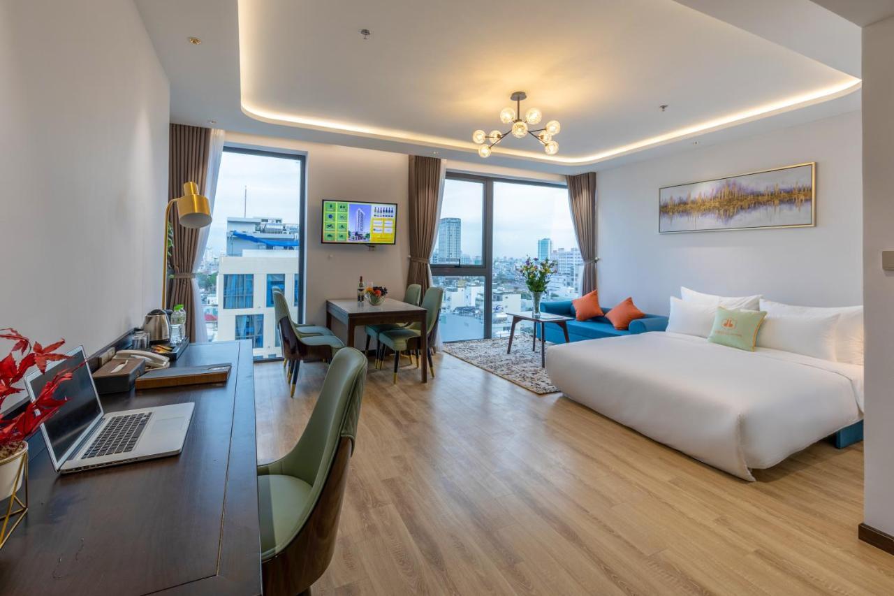 Cordial Grand Hotel Da Nang Beach - Infinity Rooftop Pool Dış mekan fotoğraf
